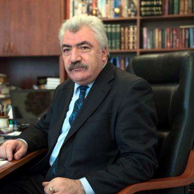 Директор Национального архива Армении доктор исторических наук Аматуни ВИРАБЯН