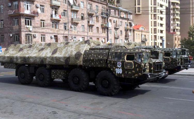 Эксперт: Перепуганные азербайджанцы в каждой тени видят «Искандеры» Эксперт: Перепуганные азербайджанцы в каждой тени видят «Искандеры»