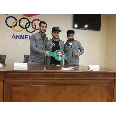 Боксеры Арам Авакян, Нарек Абгарян и Гор Ерицян продолжают успешно осваивать профессиональный ринг при поддержке промоутерской компании Punch Boxing Promotion