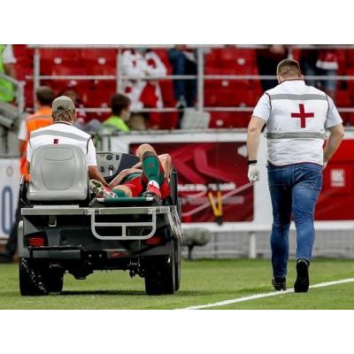 Футбола стало настолько много, что игроки не выдерживают нагрузок, а зрители не успевают 'переварить' такое количество зрелища
