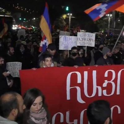 движение 'За спасение Родины!' говорит о всенародном требовании отставки премьера