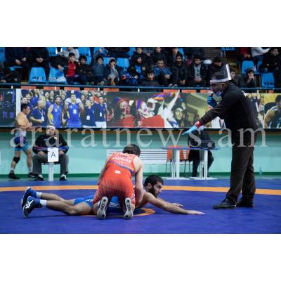 В Ереване прошел чемпионат Армении по греко-римской борьбе