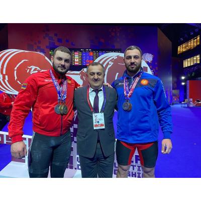 Сборная Армении по тяжелой атлетики завоевала 2 золотые, 2 серебряные и 4 бронзовые медали на прошедшем в Москве чемпионате Европы