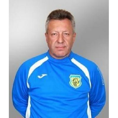 Одним из главных открытий завершившегося чемпионата России стала игра атакующего полузащитника московского 'Динамо' Арсена Захаряна