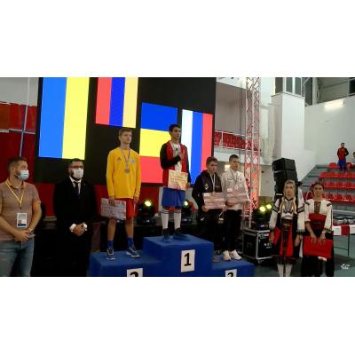 Армянские боксеры завоевали 2 золотые, 3 серебряные и 5 бронзовые медали на чемпионате Европы среди школьников в Сараево