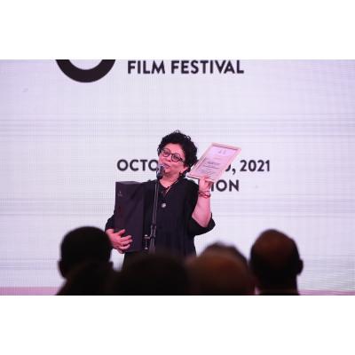 Церемония вручения призов кинофестиваля 'Золотой абрикос'