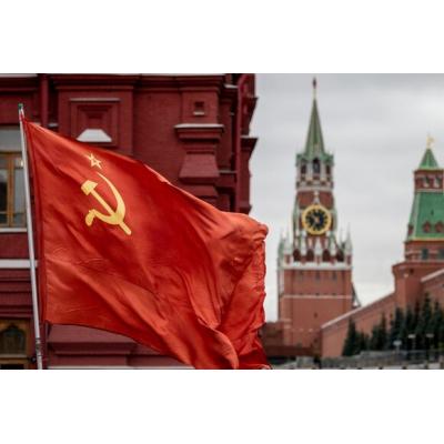 Прошло уже более тридцати лет после официально оформленного распада Советского Союза