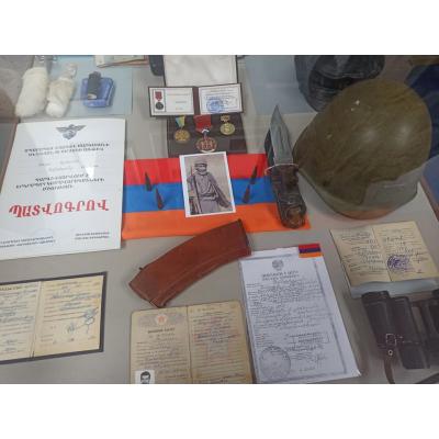Выставка ко Дню армии. Отряд «Арцив-13»