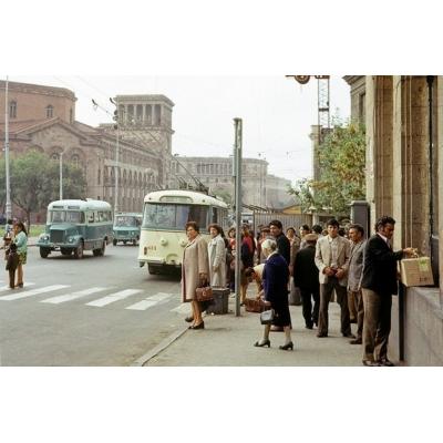 НАШ СОВРЕМЕННИК ДЕРЕНИК ДЕМИРЧЯН