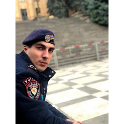 Старший лейтенант Айк Саркисян
