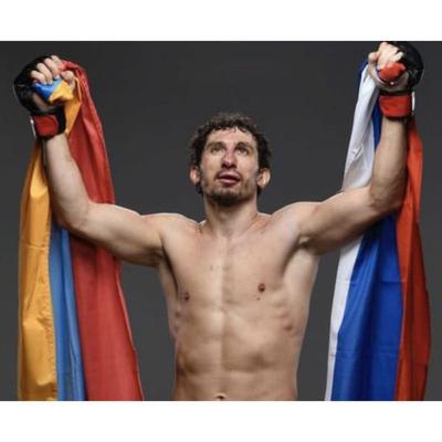 Российско-армянский боец ММА Армен стремится закрепиться в UFC – ведущей организации, проводящей бои по смешанным единоборствам