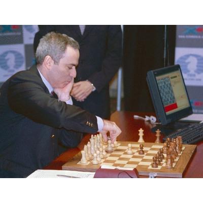 Шансы сильнейших шахматистов современности в партии против компьютера равны нулю