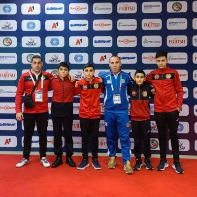 Юные армянские прыгуны на батуте выступили чемпионате мира среди юниоров в Софии, остановившись в шаге о медали