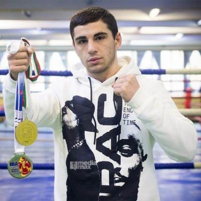 Чемпион мира и Европы 2022 года по боксу среди юниоров Эрик Исраелян, решивший сменить спортивное гражданство, озвучил свои претензии к МОНКС и ФБА
