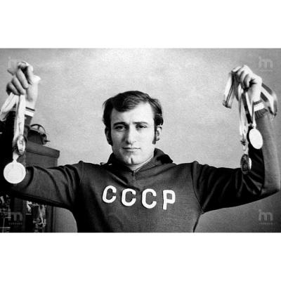 19 мая исполнилось 70 лет Шаваршу Карапетяну, спасшему в нескольких критических ситуациях десятки человеческих жизней