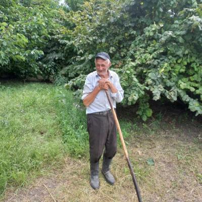 Старожил села Баграташен дед Андик