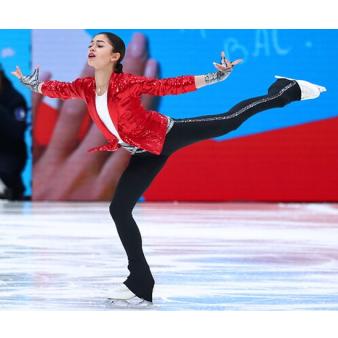 Российская фигуристка армянского происхождения Аделия Петросян вышла на ведущие позиции в сборной РФ
