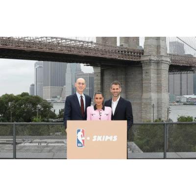 Национальная баскетбольная ассоциация (NBA) и бренд Ким Кардашян SKIMS объявили о многолетнем партнерстве