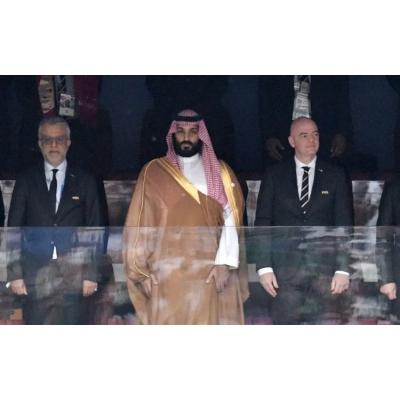 Чемпионат мира по футболу в 2034 году пройдет в Саудовской Аравии благодаря хитрости ФИФА, которая во главе с президентом Джанни Инфантино хочет сорвать большой куш