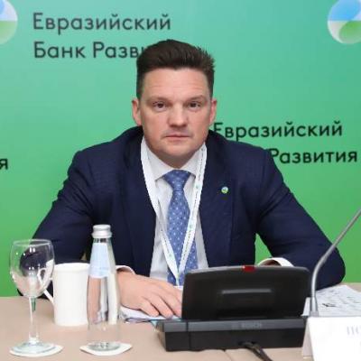 ЕАБР УВЕРЕННО НАРАЩИВАЕТ ИНВЕСТИЦИИ