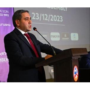 На очередном собрании Федерации футбола Армении действующий президент Армен Меликбекян был переизбран на новый четырехлетний срок