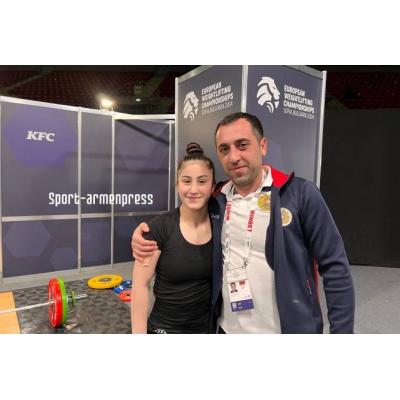 Тяжелоатлетка Александра Григорян стала чемпионкой Европы в весовой категории 55 кг в Софии