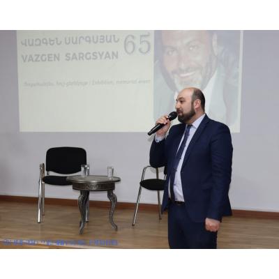В Музее истории Армении открылась экспозиция, посвященная памяти Вазгена Саркисяна
