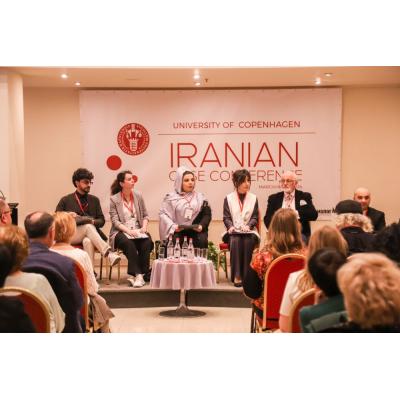 Cпектакль по пьесе Ивана Вырыпаева «Иранская конференция»