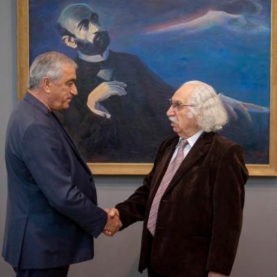 ХУДОЖНИК, ДИЗАЙНЕР, ПЕДАГОГ ЭДУАРД СЕДРАКЯН