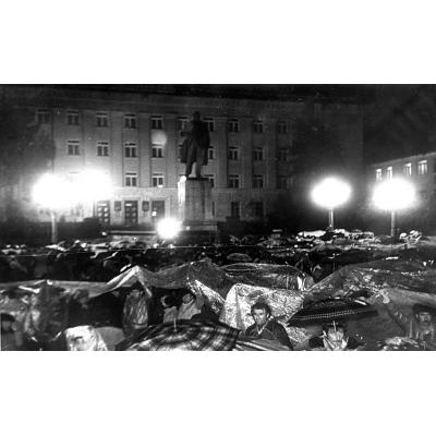 ДУХ ФЕВРАЛЯ 1988-го НЕ ДОЛЖЕН УГАСНУТЬ