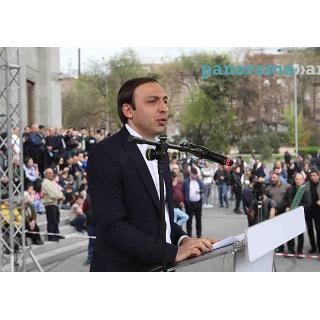 НАМ ВСЕМ НУЖНО ВСТАТЬ РЯДОМ С АРЦАХЦАМИ