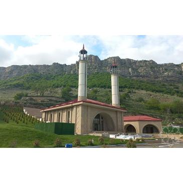 Նկար առաջին՝ Քարինտակի նորաբաց մզկիթն է։