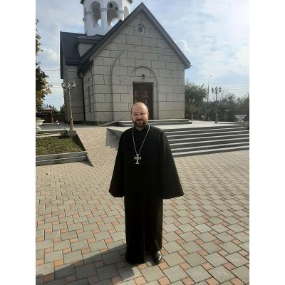 Тер Мушег ХАЧАТРЯН: 'ВОСКРЕСНЫЕ ШКОЛЫ СЕГОДНЯ ЯВЛЯЮТСЯ ЦИТАДЕЛЬЮ АРМЯНСКОЙ АПОСТОЛЬСКОЙ ЦЕРКВИ'