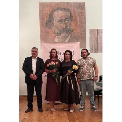 ДИЗАК АРТ: ИСКУССТВО АРЦАХА ЗВУЧИТ НЕСМОТРЯ НИ НА ЧТО