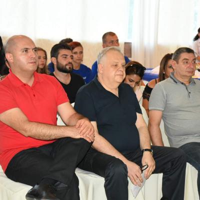 Министр науки и образования РА Армен АШОТЯН и Ректор АГПУ Рубен МИРЗАХАНЯН на закрытии международной программы 'Летняя школа- 2015' на Агавнадзорской учебной базе АГПУ