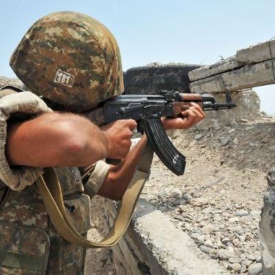 Все, что выглядит взаимной готовностью к войне, надежно контролируется с обеих сторон