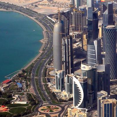 Армян в Катаре примерно 700 и каждый нашел себе занятие