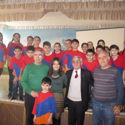 В зимний сезон проект Гиносяна проводится в Центре искусств 'Нарекаци'