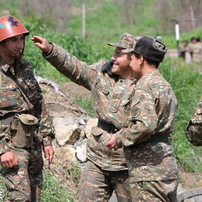 В апреле мы можем и побеждать