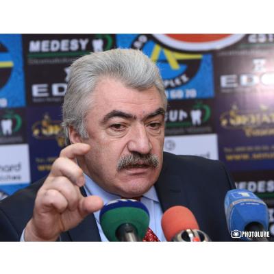 Директор Национального архива Армении Аматуни ВИРАБЯН