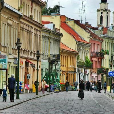 НЕБОСКРЕБЫ НЕ ОПРЕДЕЛЯЮТ ЛИЦО ВИЛЬНЮСА