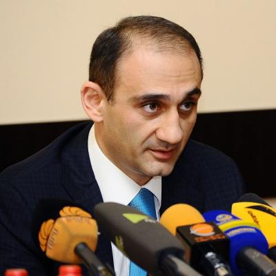 Председатель комитета госдоходов Вардан Арутюнян