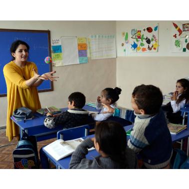 По программе 'Преподавай, Армения!' в 52 сельских школах работает свыше 70 молодых специалистов