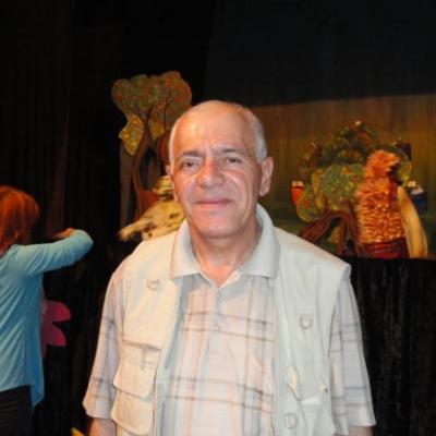 ИНОГДА ПРИСЛУШИВАЮТСЯ