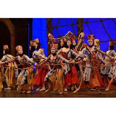 Армянская 'Гаянэ' на сцене Большого театра