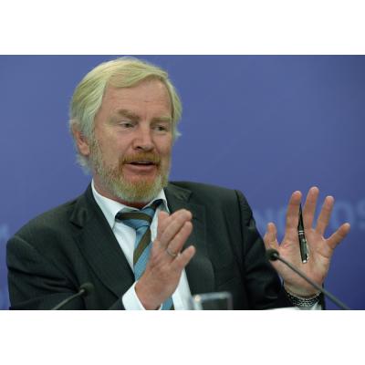 Эксперты пока осторожно затрагивают тему внедрения единой валюты в Евразийском экономическом союзе