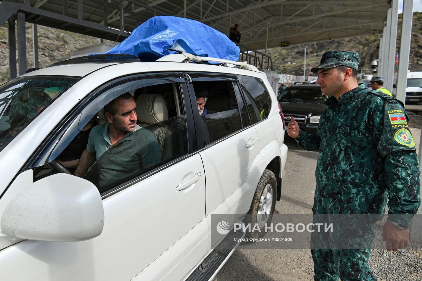 ВОПИЮЩЕМУ ПОХИЩЕНИЮ СТУДЕНТОВ В ЛАЧИНСКОМ КОРИДОРЕ ДВА ГОДА
