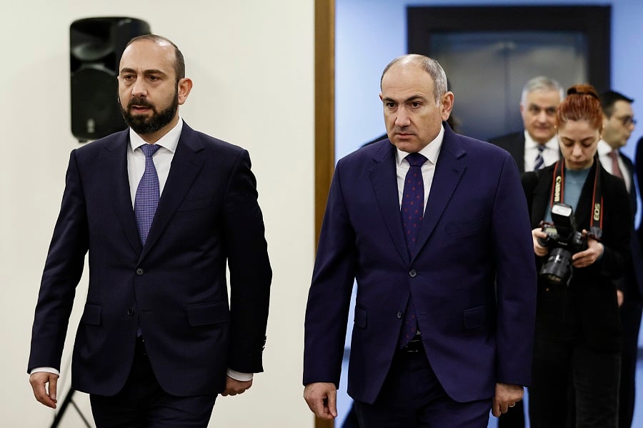 Դեսպաններին հավաքում են Սյունիքում