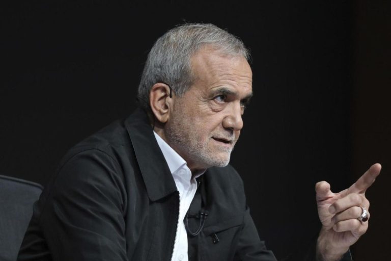 Ормузский пролив открыт для всех, кроме тех, кто вторгается на нашу территорию — Пезешкиан