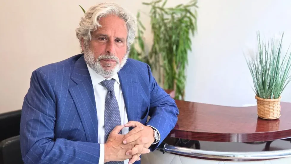Ռոբերտ Ամստերդամ․ Հայաստանի կառավարության միջամտությունը եկեղեցու գործերին նրա աճող ավտորիտարիզմի հիմնական ցուցիչն է